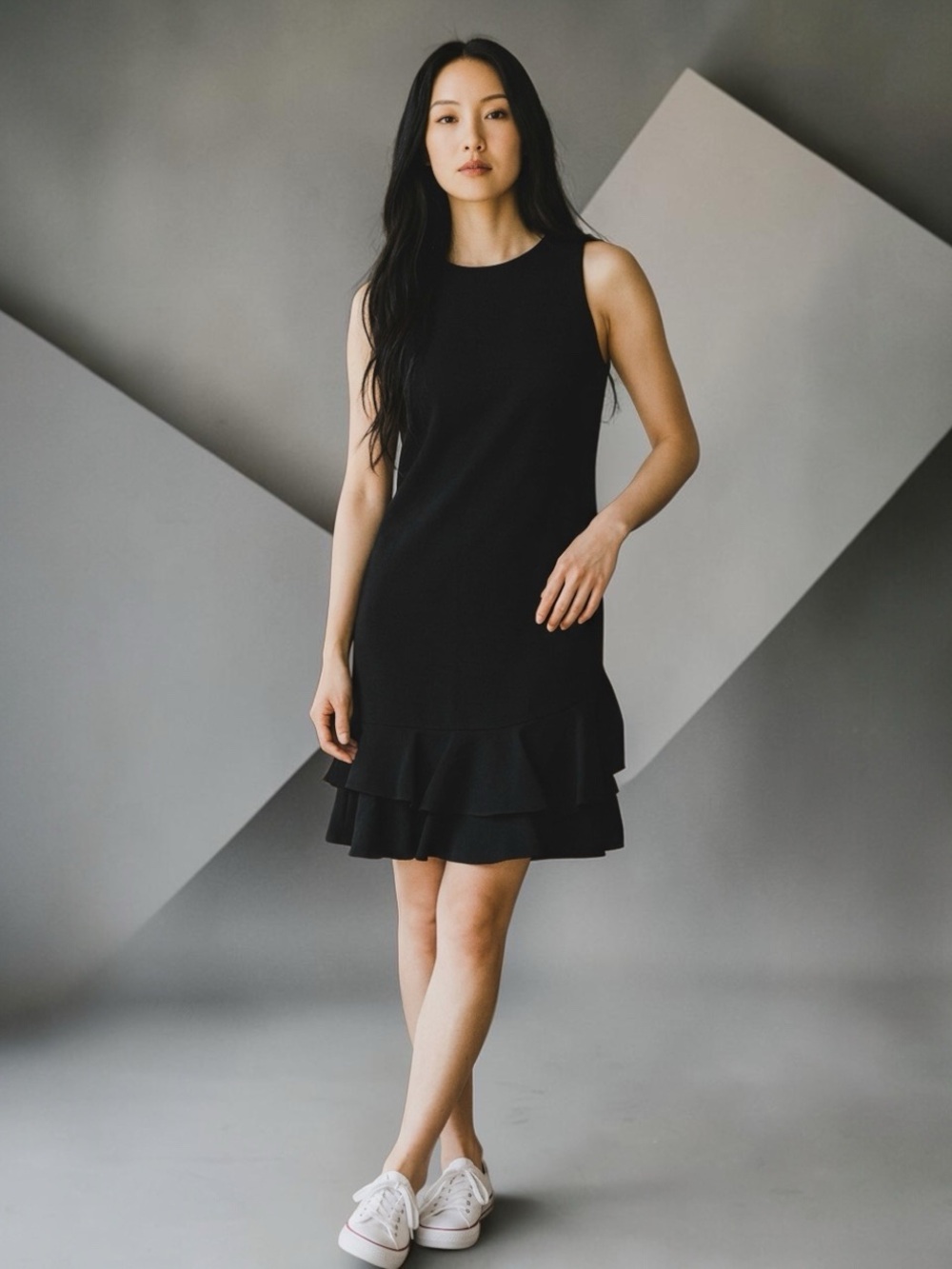 Chelsea28 Black Sleeveless Ruffle-Hem Mini Dress